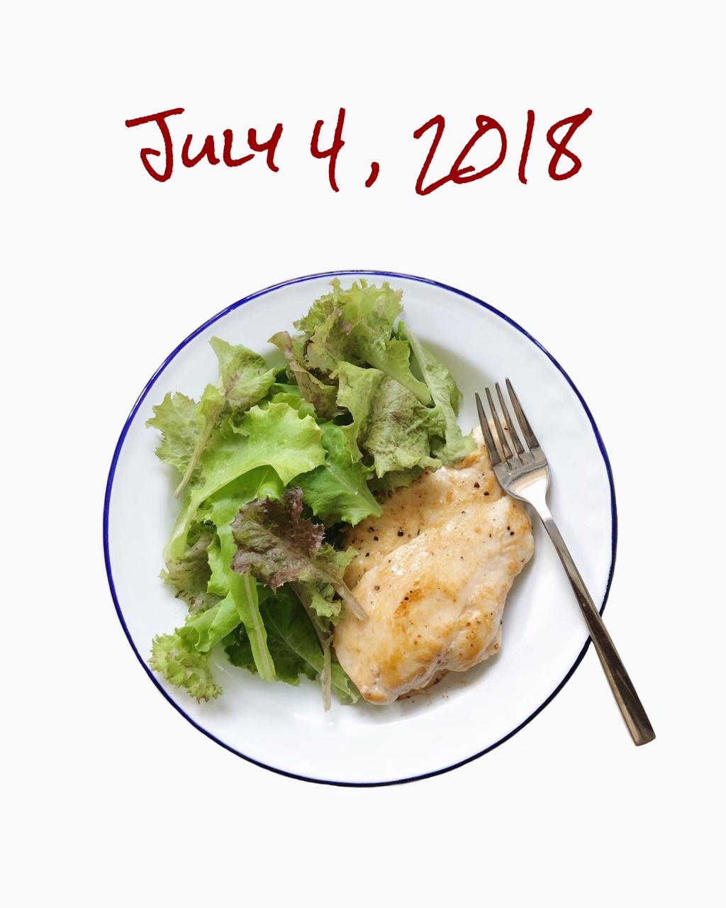 睡沙发才能吃上早餐