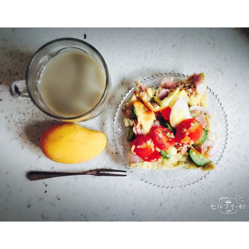 泡菜金枪鱼披萨<低卡花椰菜饼底>