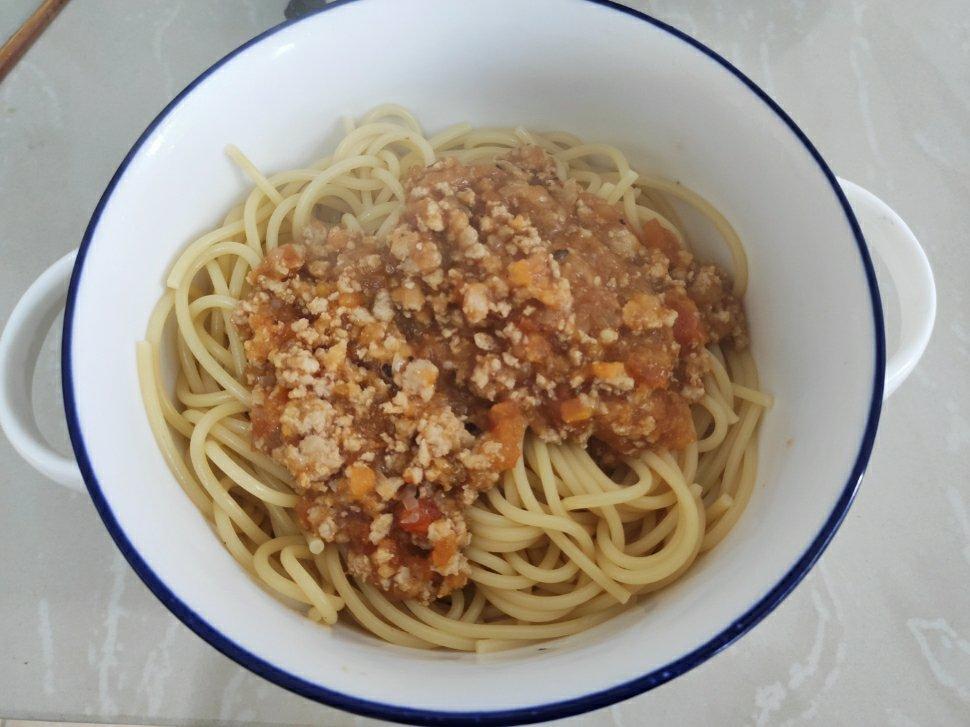 （完胜必胜客的）番茄肉酱意大利面～