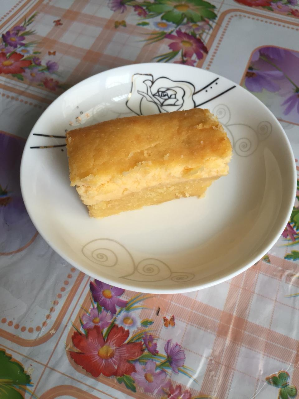 杏仁乳酪双层蛋糕块