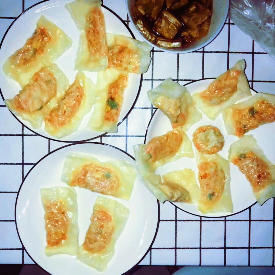 胡萝卜鸡肉蒸包