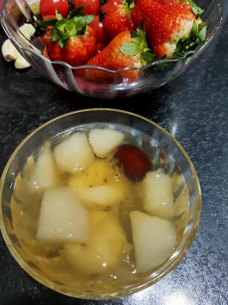 马蹄雪梨银耳糖水