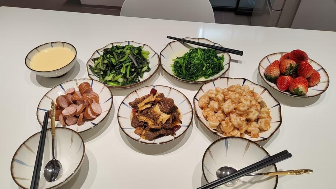 家庭聚餐