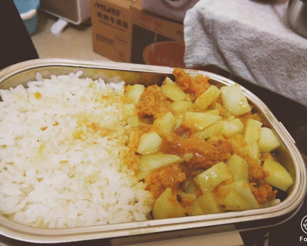 张成厉哥哥的快手便当の土豆鸡叉骨