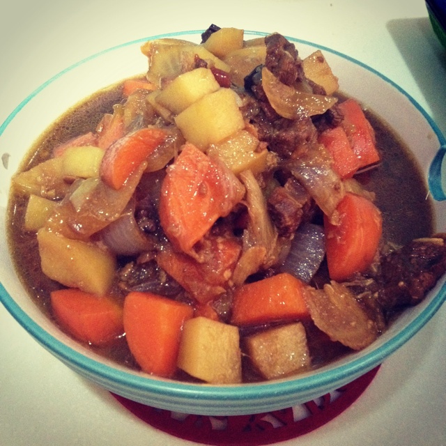 胡萝卜土豆烧牛腩