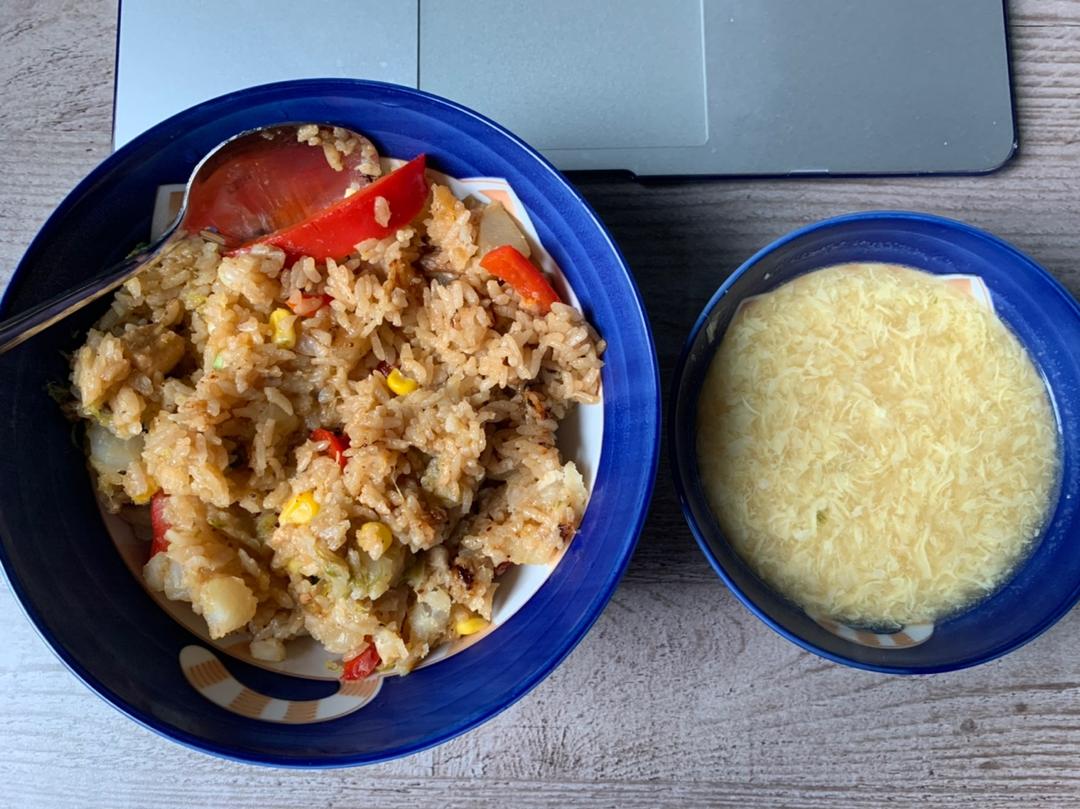 土豆焖饭（电饭锅版）