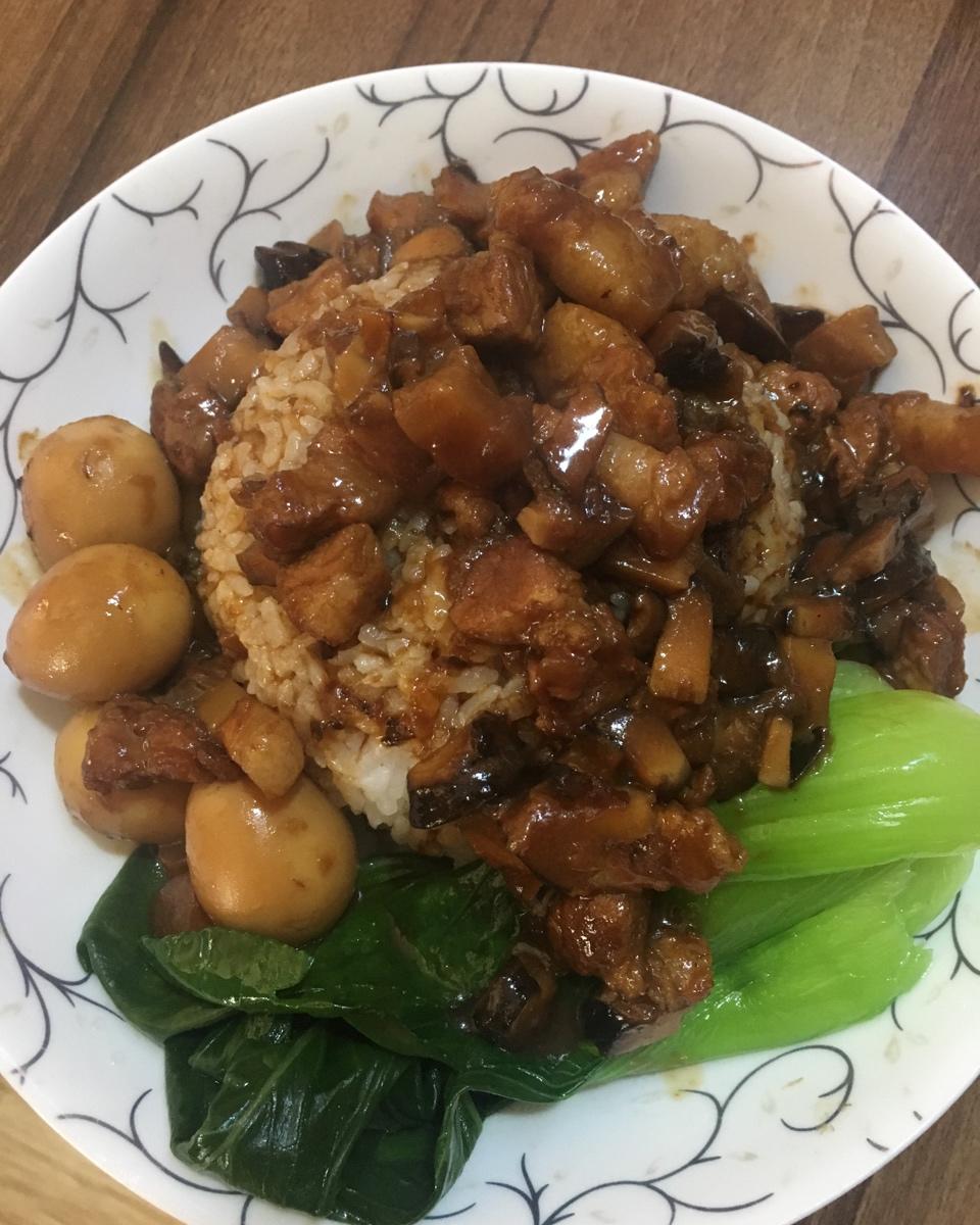 台式卤肉饭~