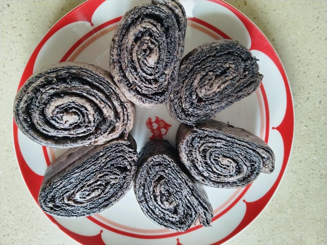 养生黑芝麻花卷