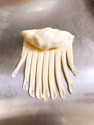 一次性发酵毛毛虫芝士香肠面包的做法 步骤8