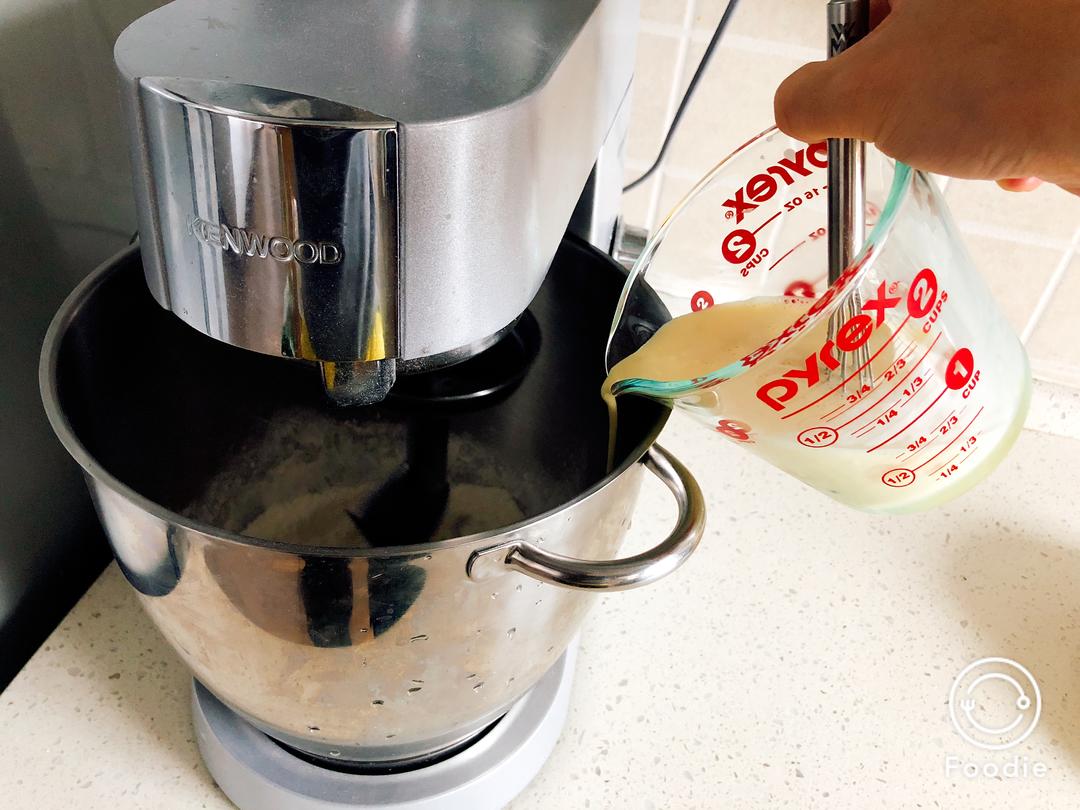 纯奶手撕吐司的做法 步骤1