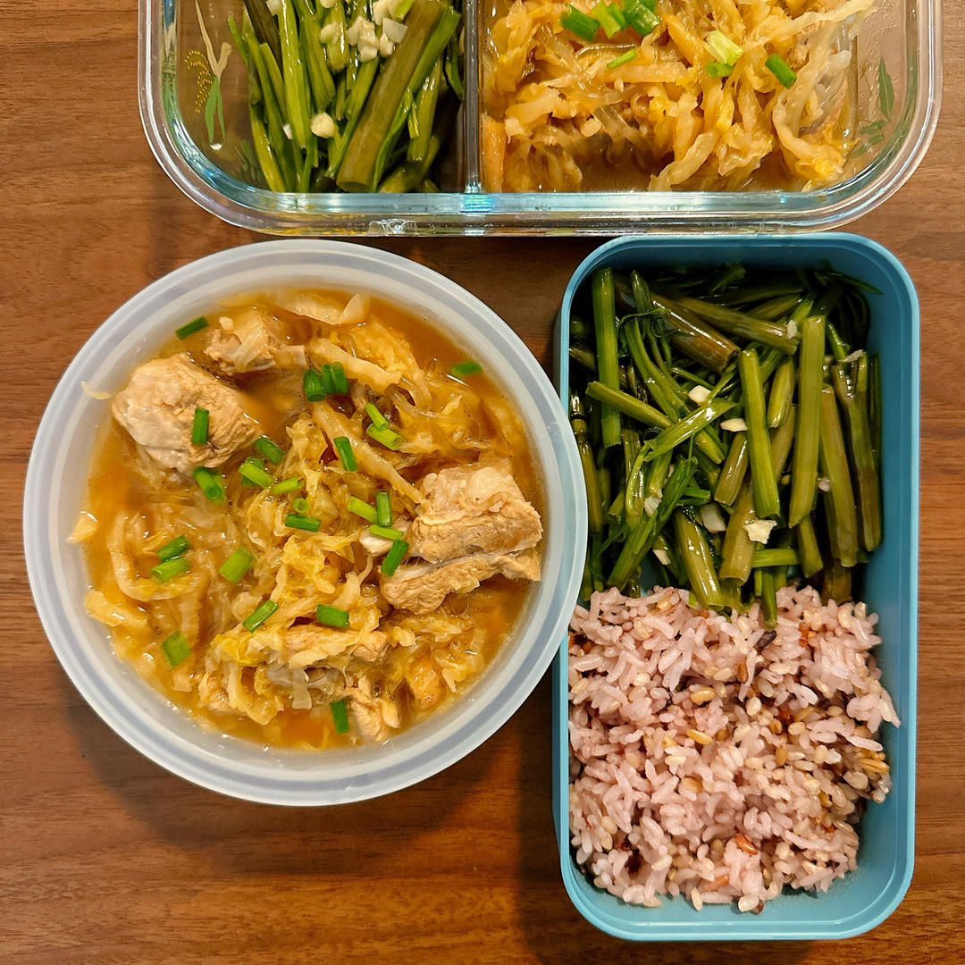酸菜炖排骨