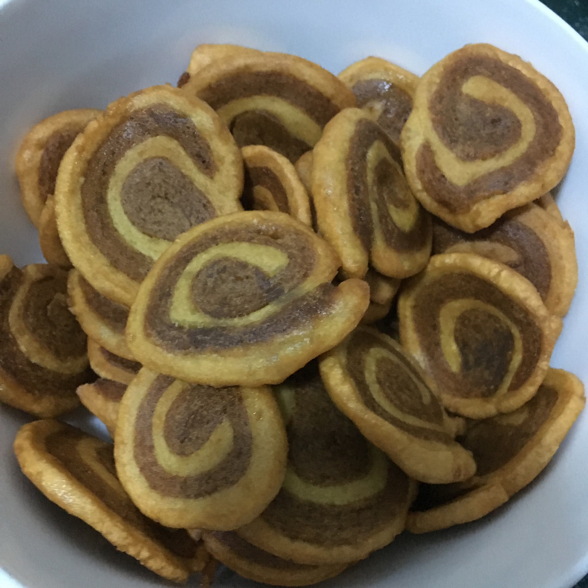 炸猫耳朵牛耳朵零食年货猪耳朵