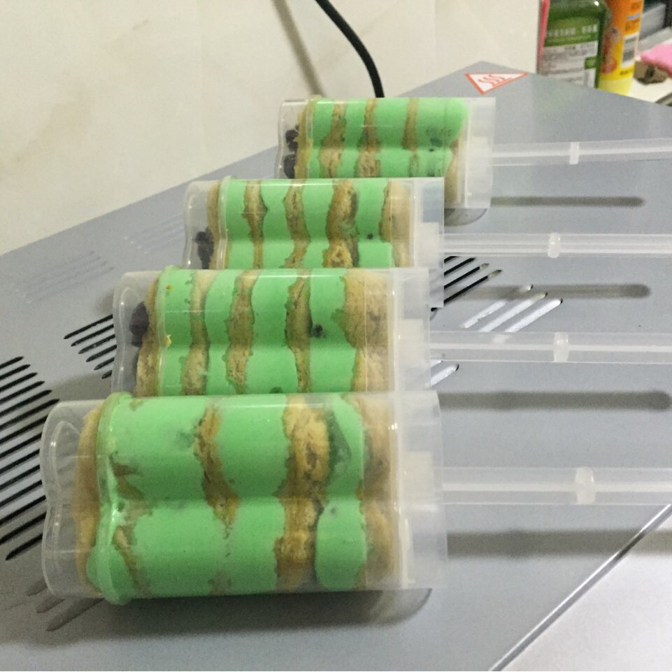 彩虹推推乐蛋糕