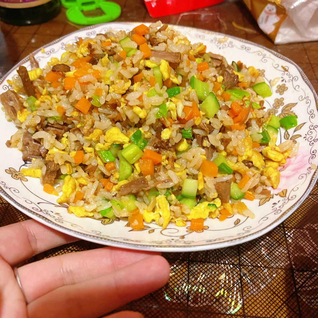 午餐肉蛋炒饭