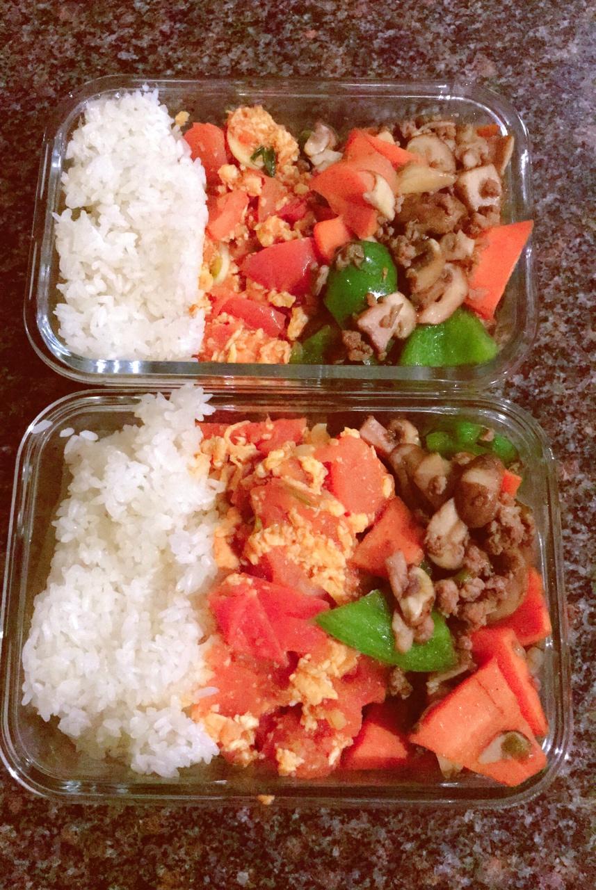 蘑菇木耳小炒