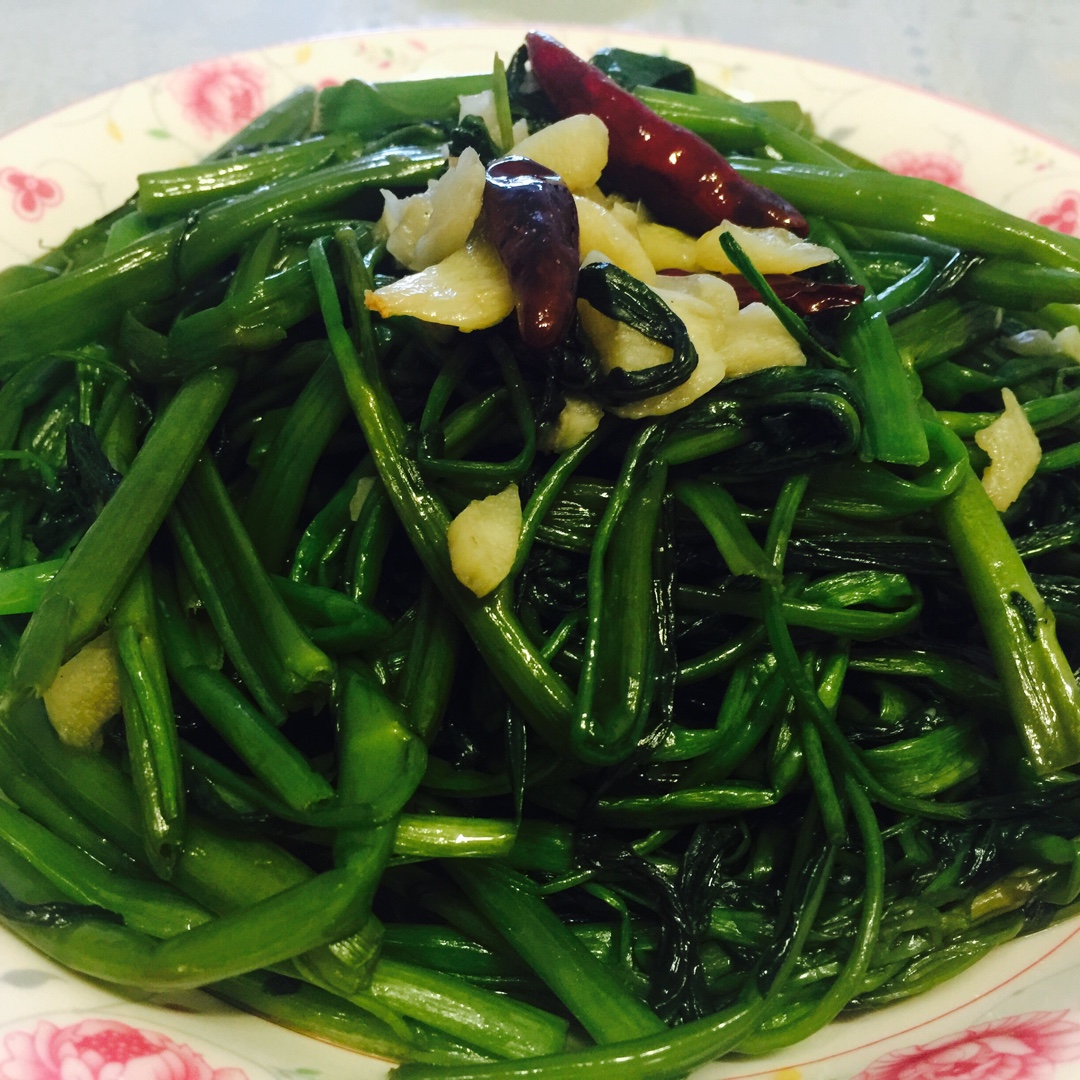 炝炒空心菜（不黑的秘密）