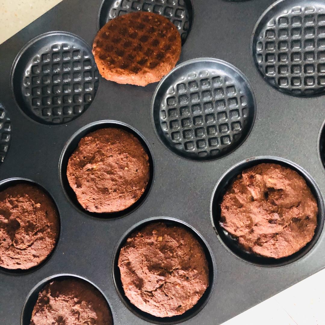 全麦黑巧香蕉马芬（附无麸质版）丨健康·烘焙