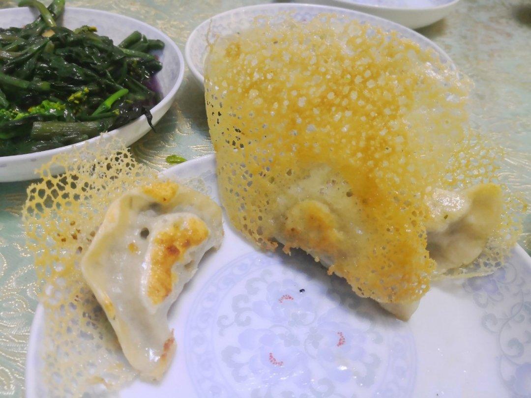 冰花蕾丝煎饺