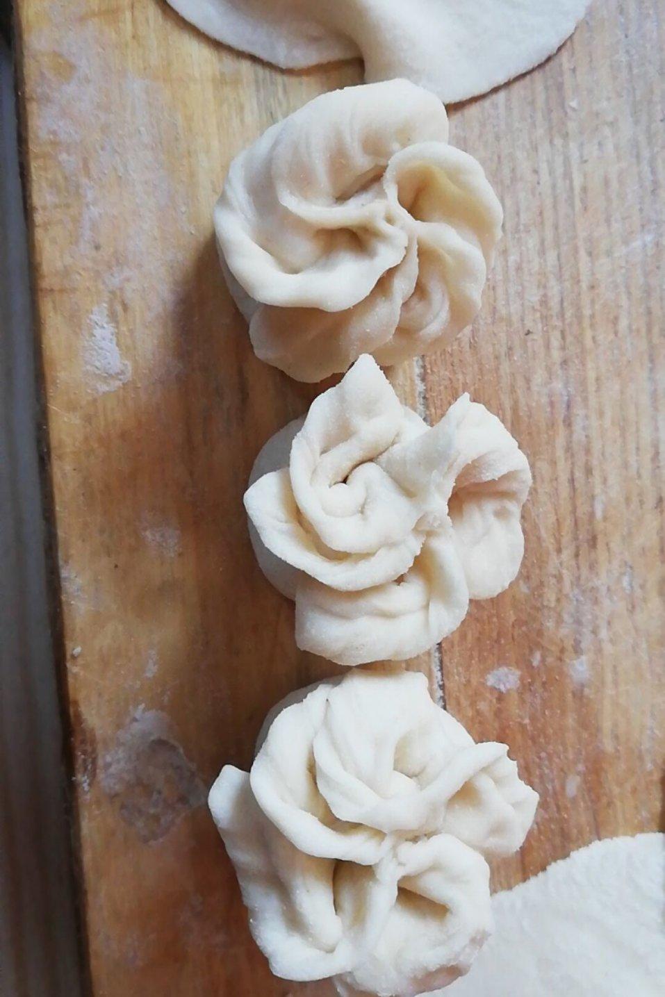 水调面团---白菜饺子（附视频）