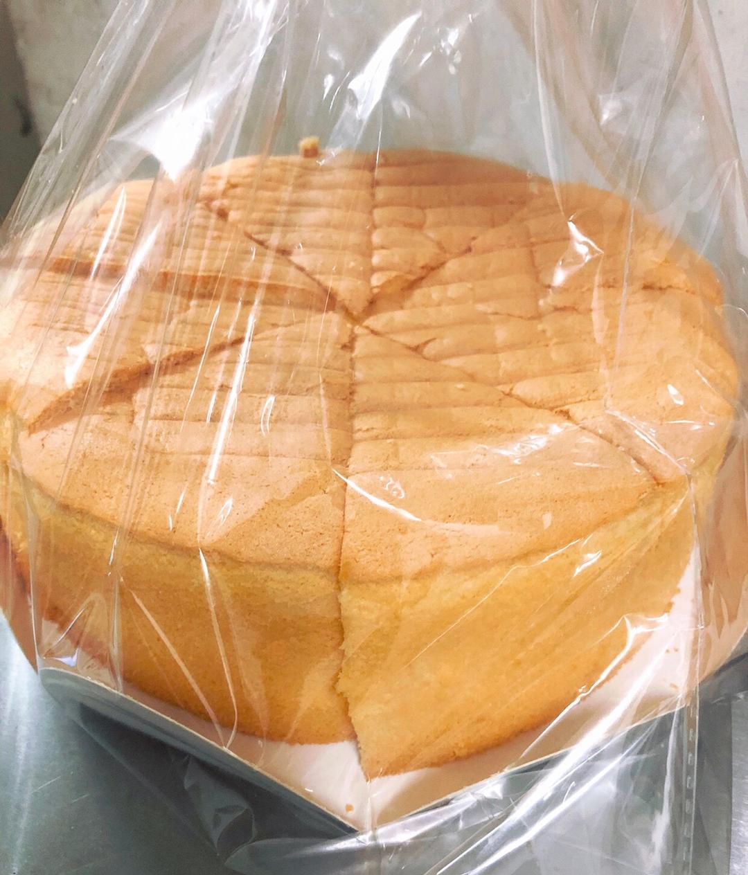 6寸，8寸，10寸戚风蛋糕配方（已更新）