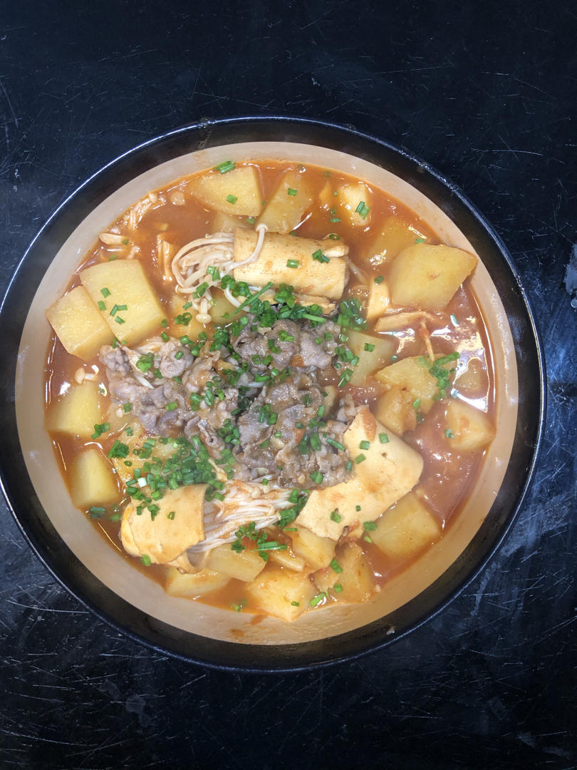 好喝到舔碗底的👉番茄土豆肥牛汤