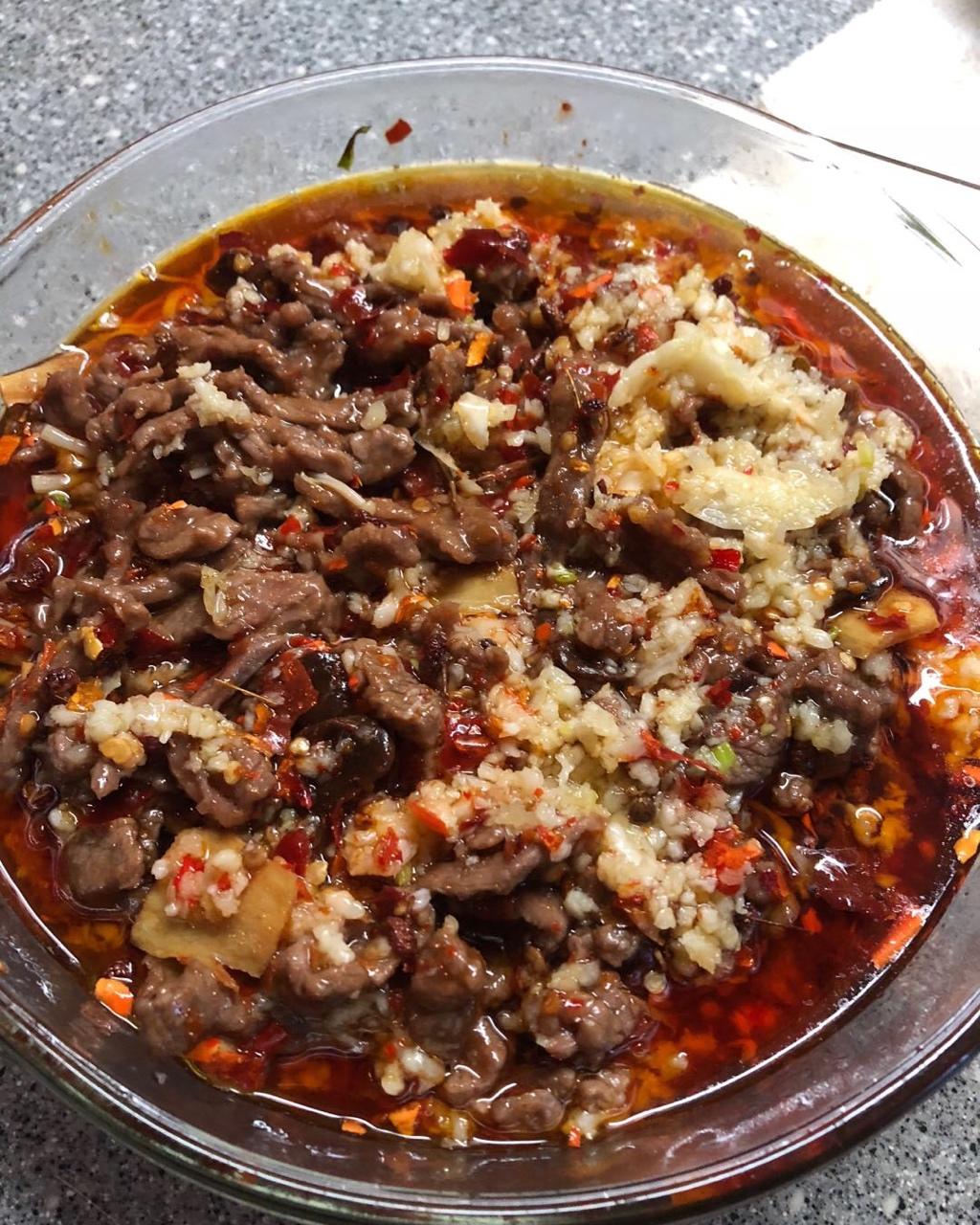蓝典做的水煮牛肉 (正宗川味家常)