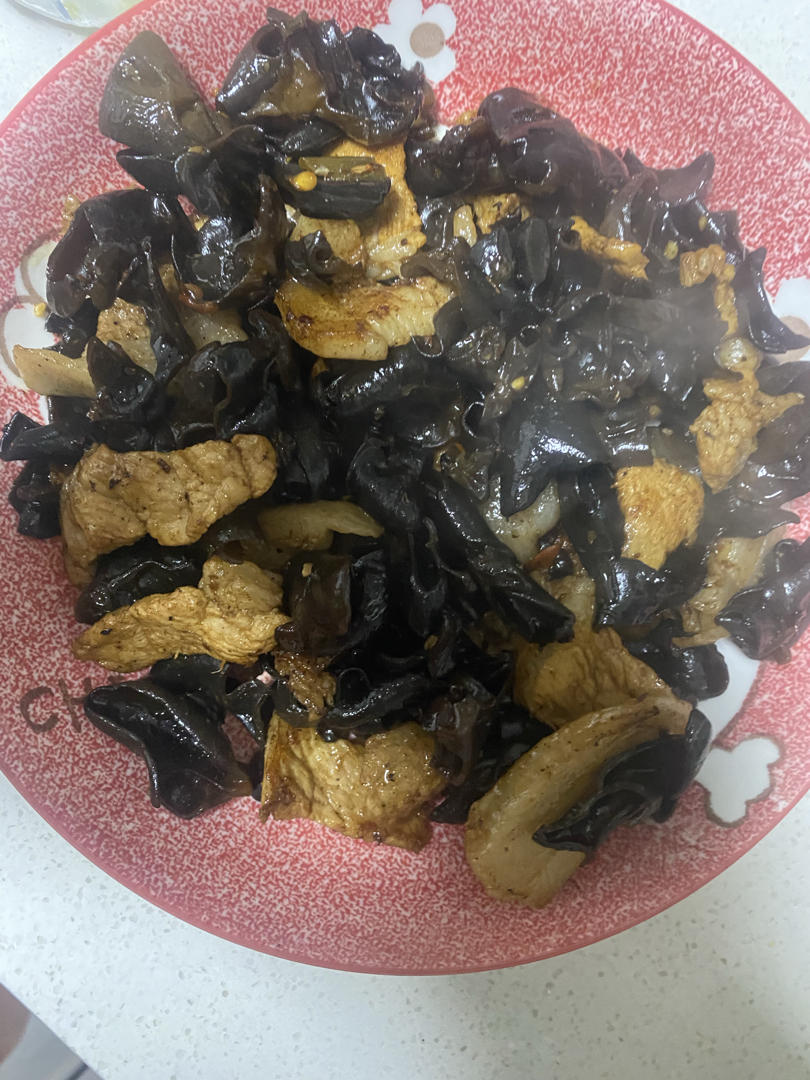 超下饭的木耳炒肉