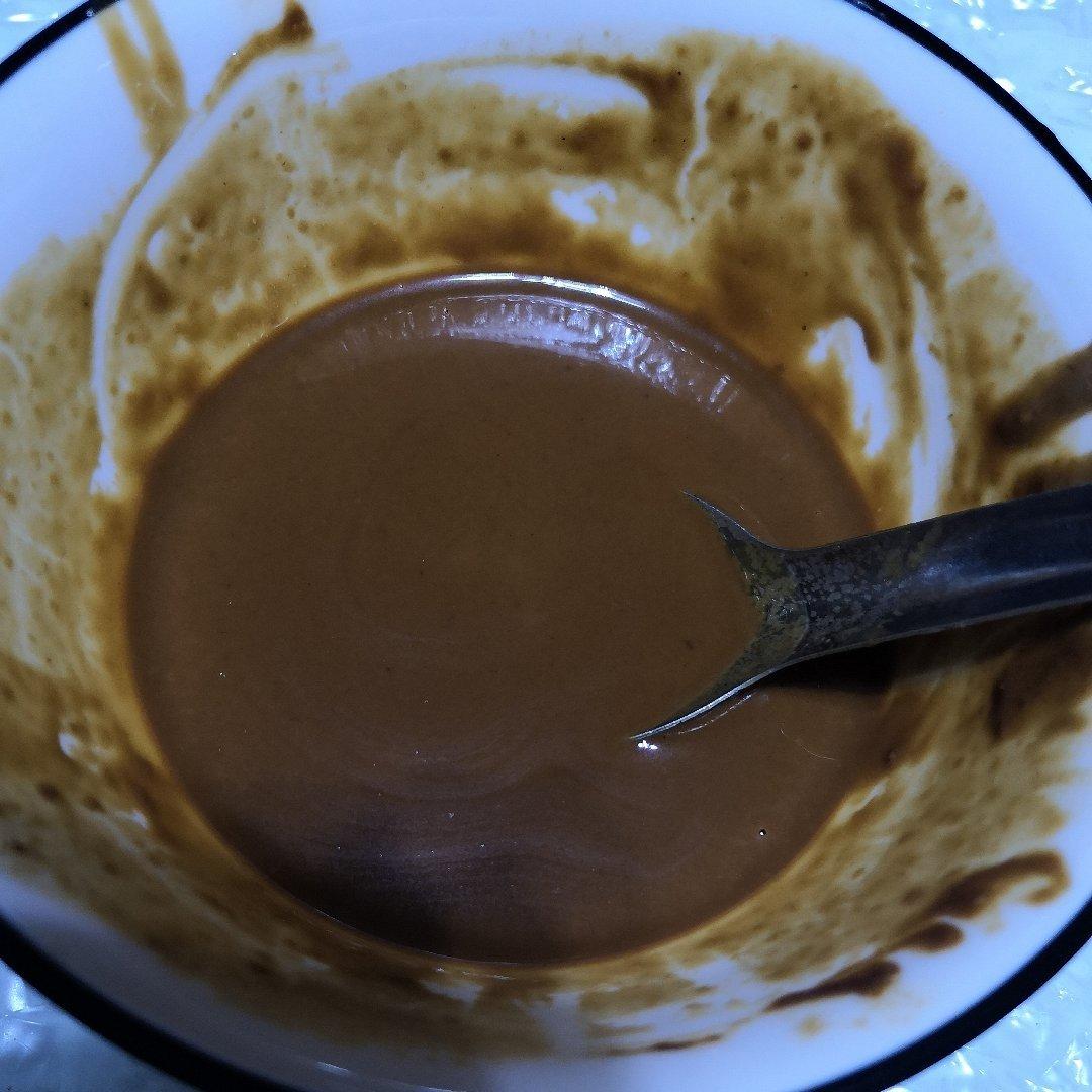 热干面酱汁调法/热干面