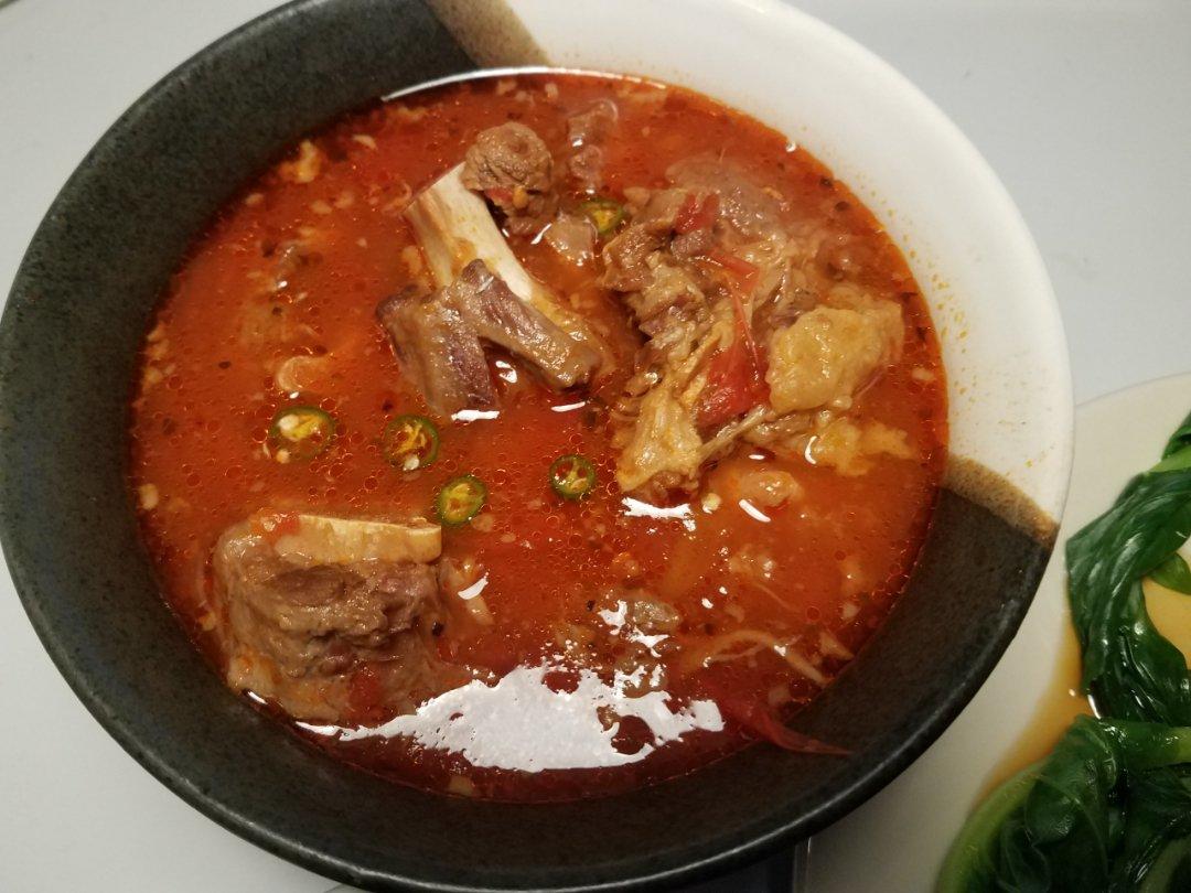 暖心暖胃番茄牛尾汤（减肥版）