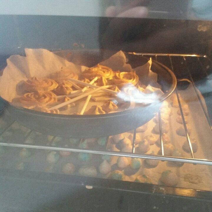 蛋白糖