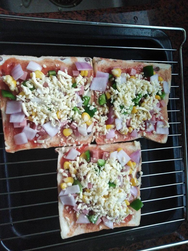 超好吃面包披萨🍕