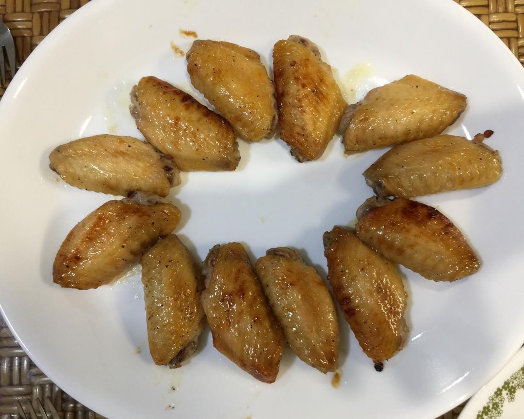蜜糖烧鸡翅的做法
