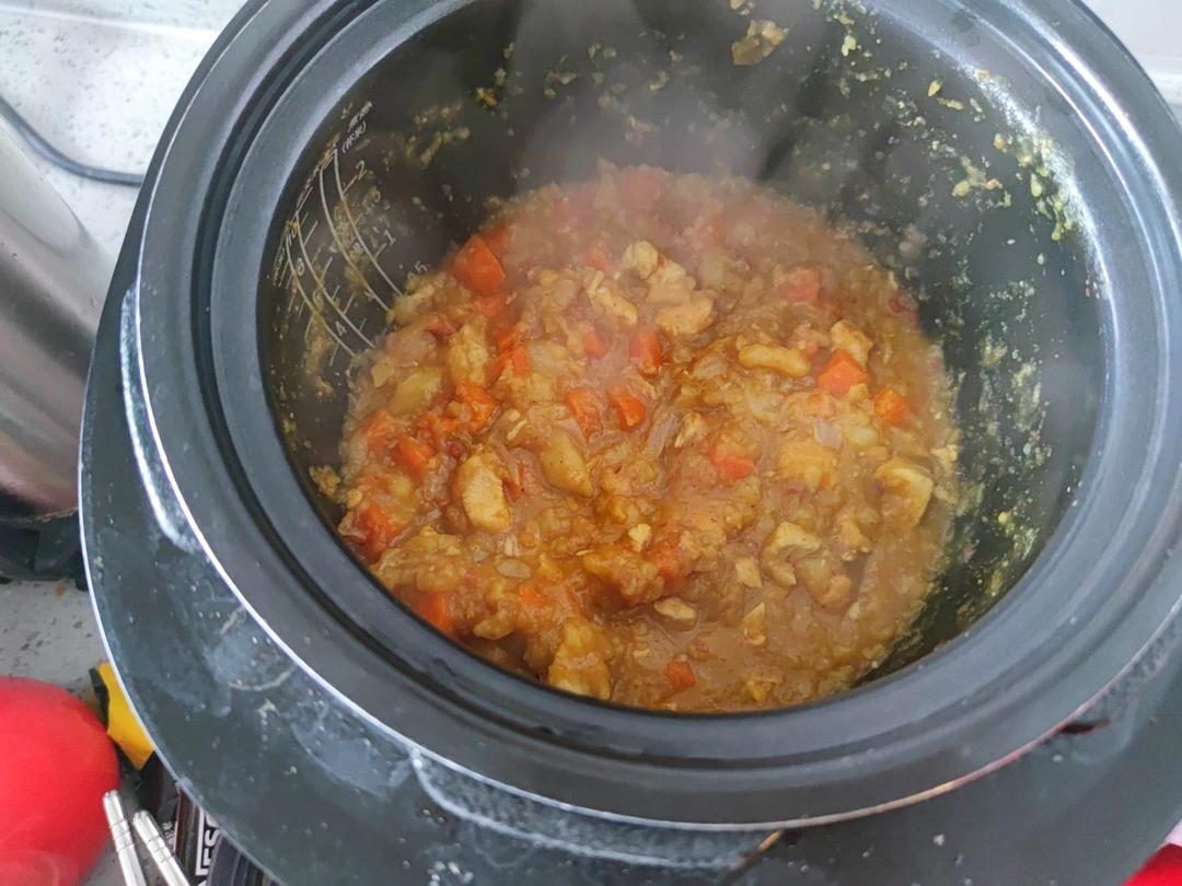 电饭煲版无水超香浓咖喱鸡