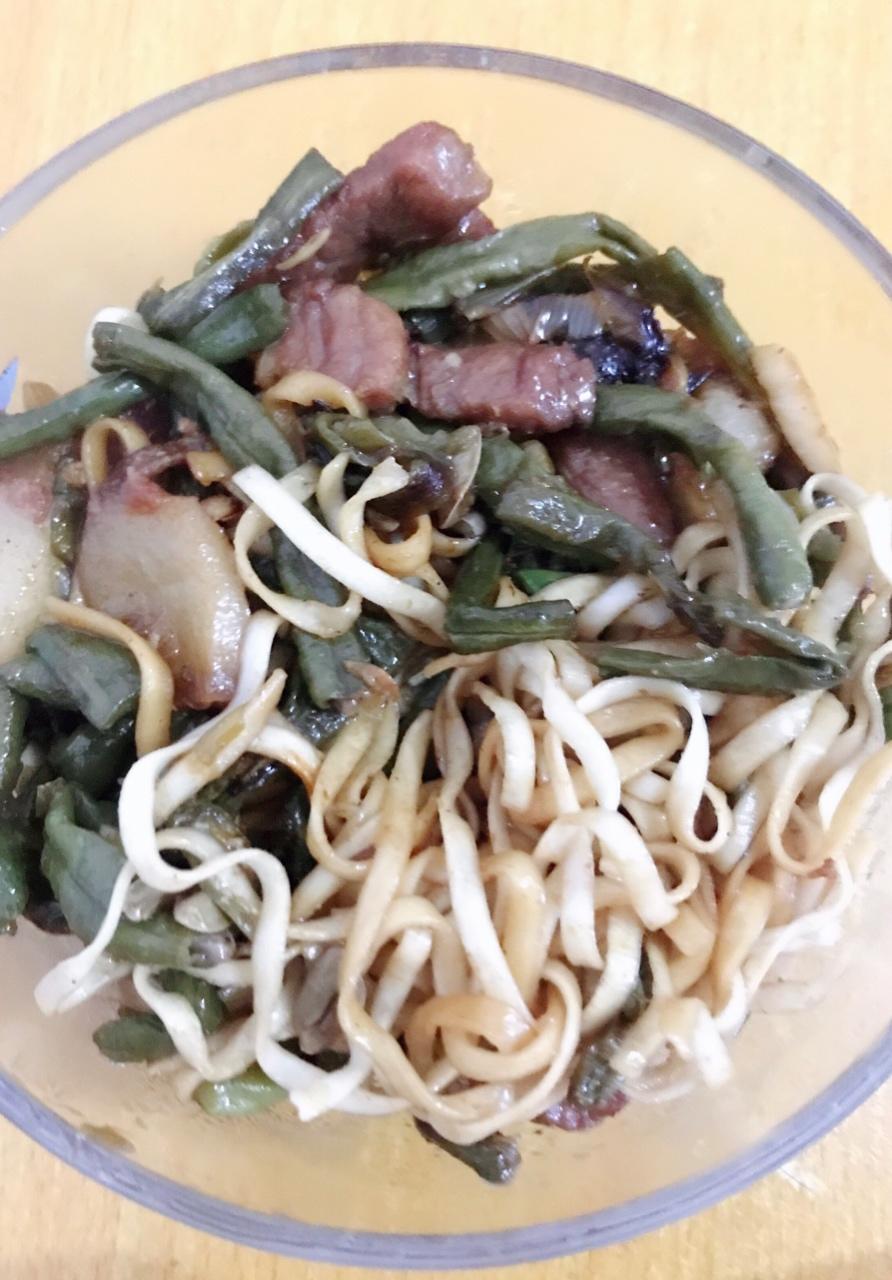 豆角焖面