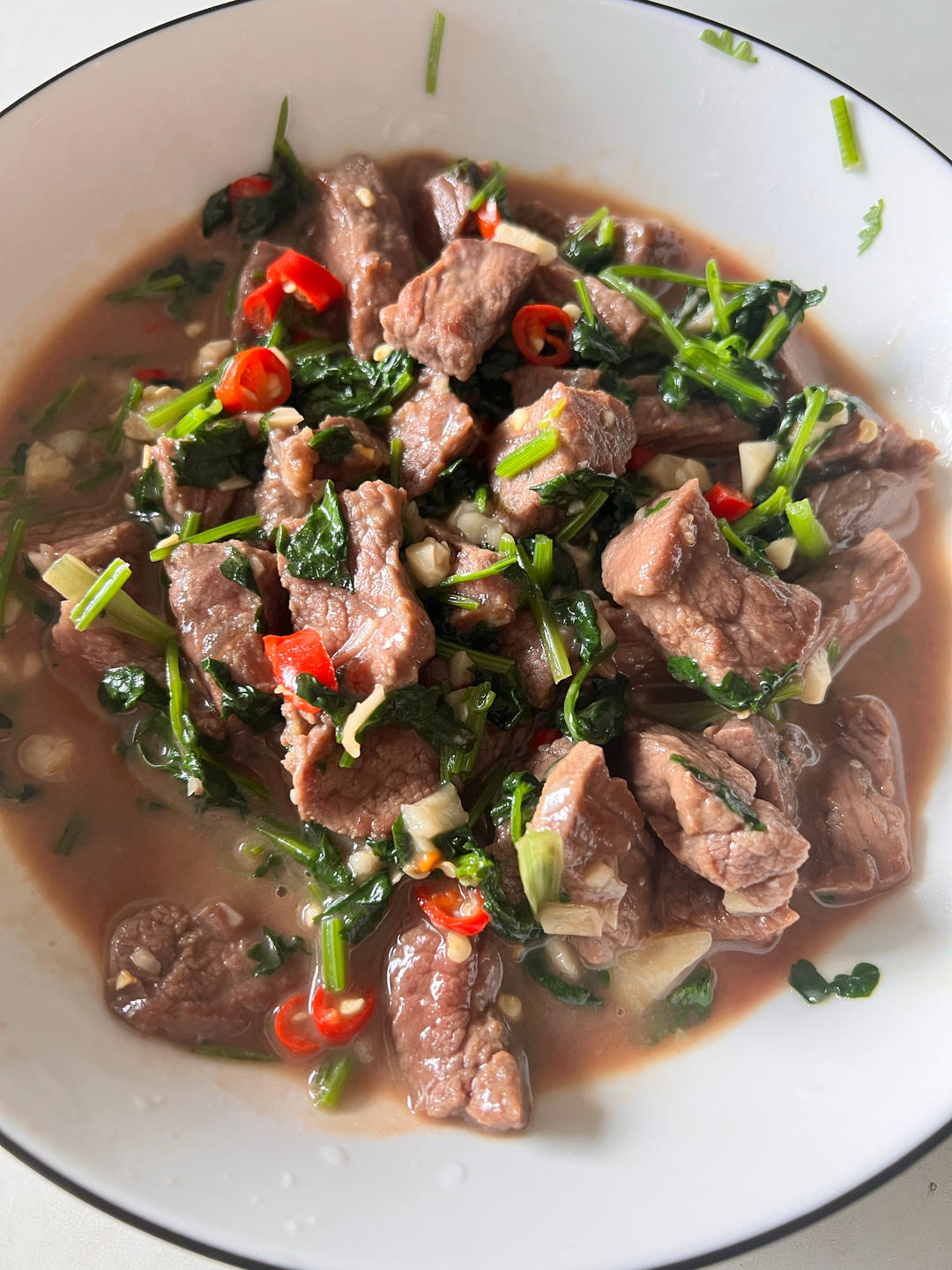 香菜爆炒牛肉（主打嫩）