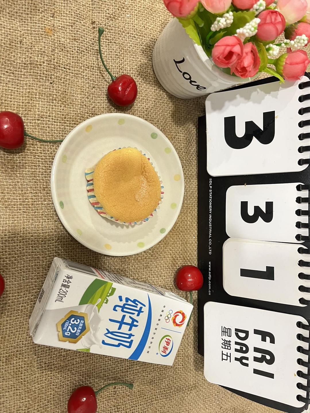 戚风小纸杯蛋糕