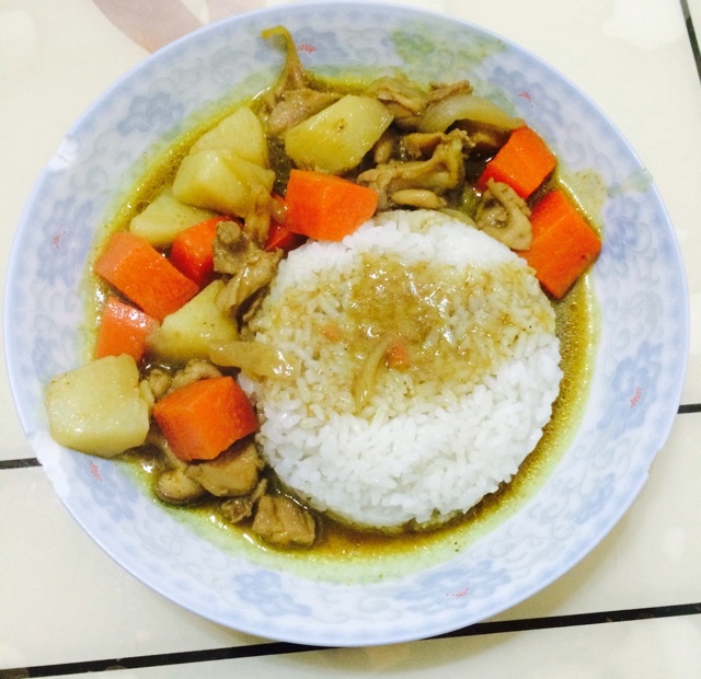 咖喱鸡肉饭