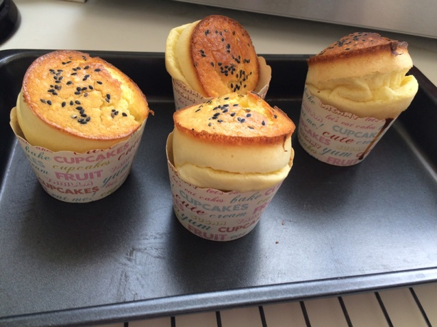 蔓越莓纸杯蛋糕