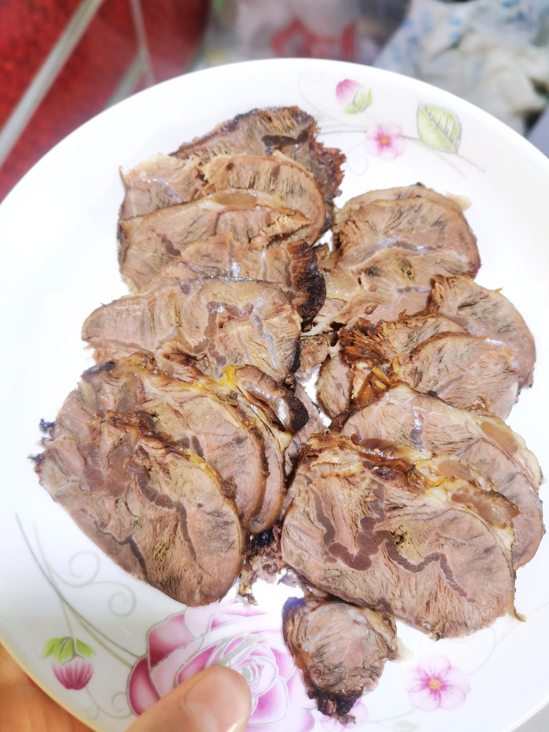 老妈秘制卤牛肉（附老卤养护大法）