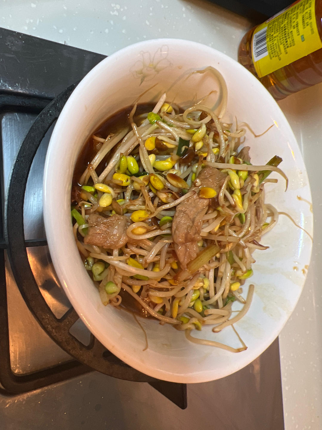 炒黄豆芽多加一步，锅气十足，孩子说太好吃了！