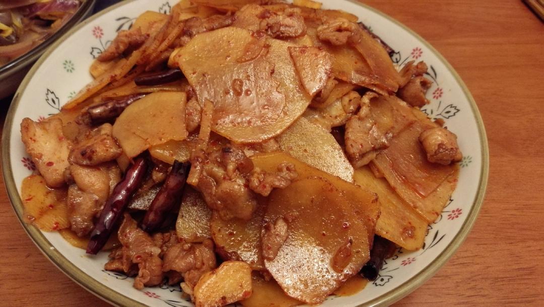 土豆肉片