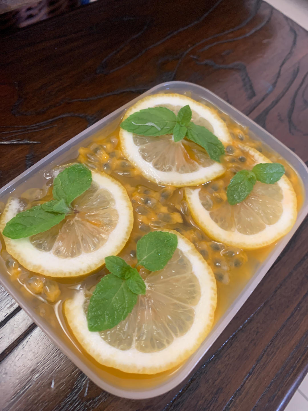 柠檬百香果冰粉🍋酸酸甜甜，冰凉清爽