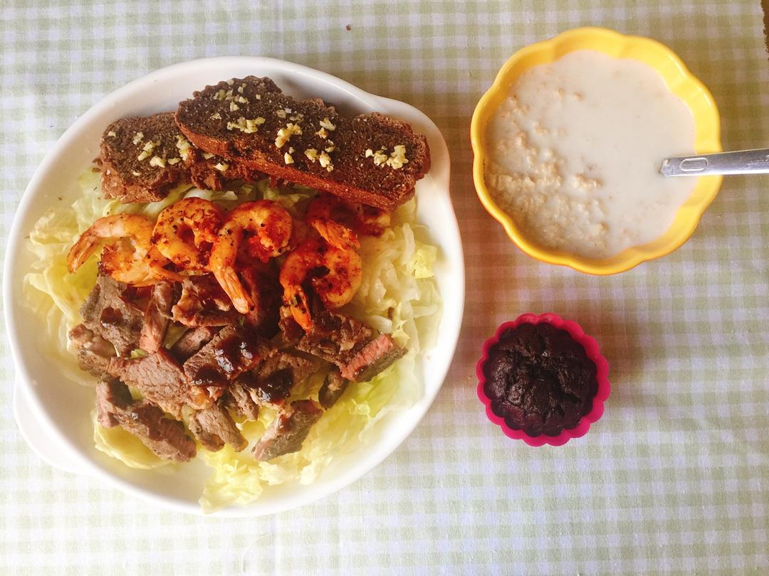 每天，叫醒我的是早餐