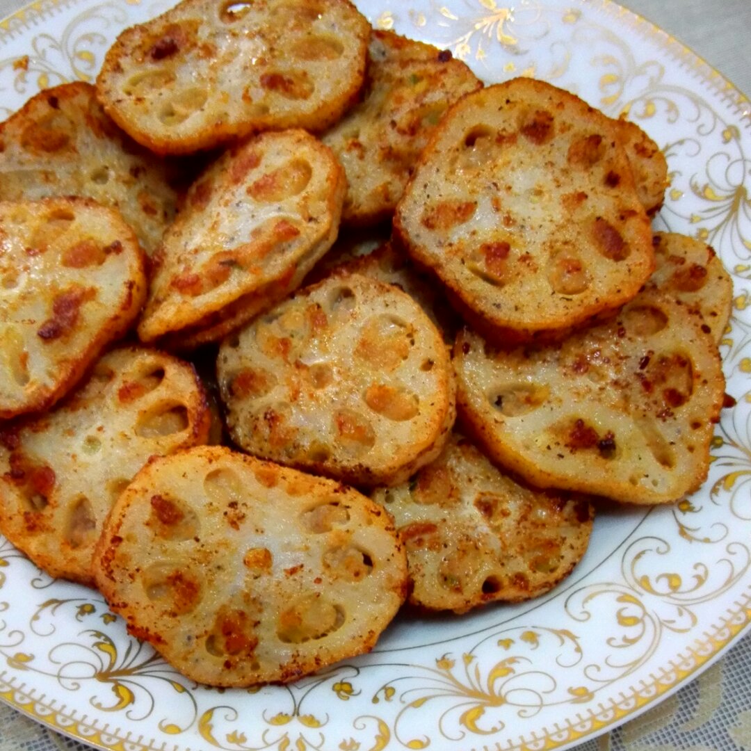 静好_q6w4做的香炸夹肉藕饼