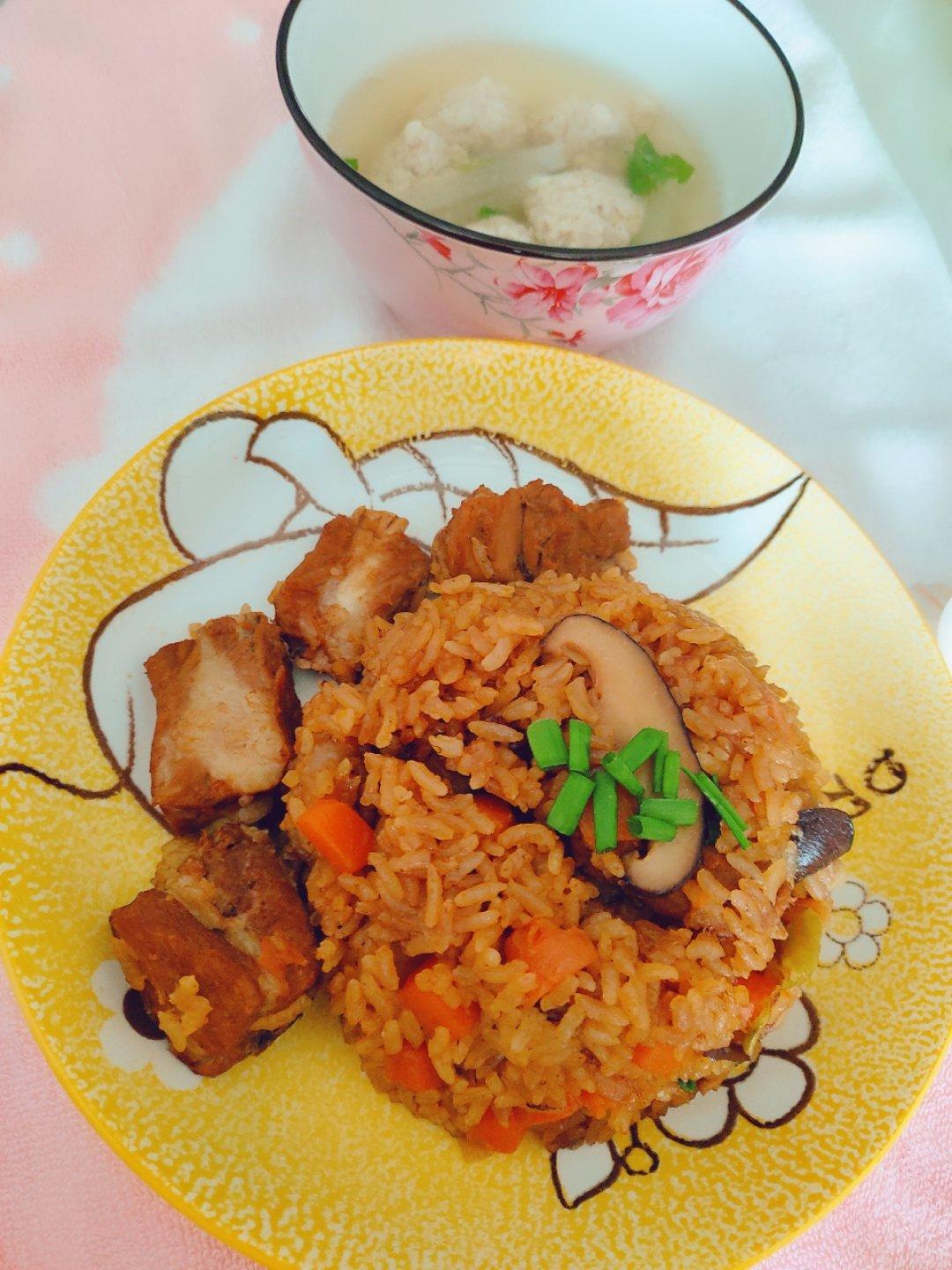 电饭锅排骨土豆焖饭