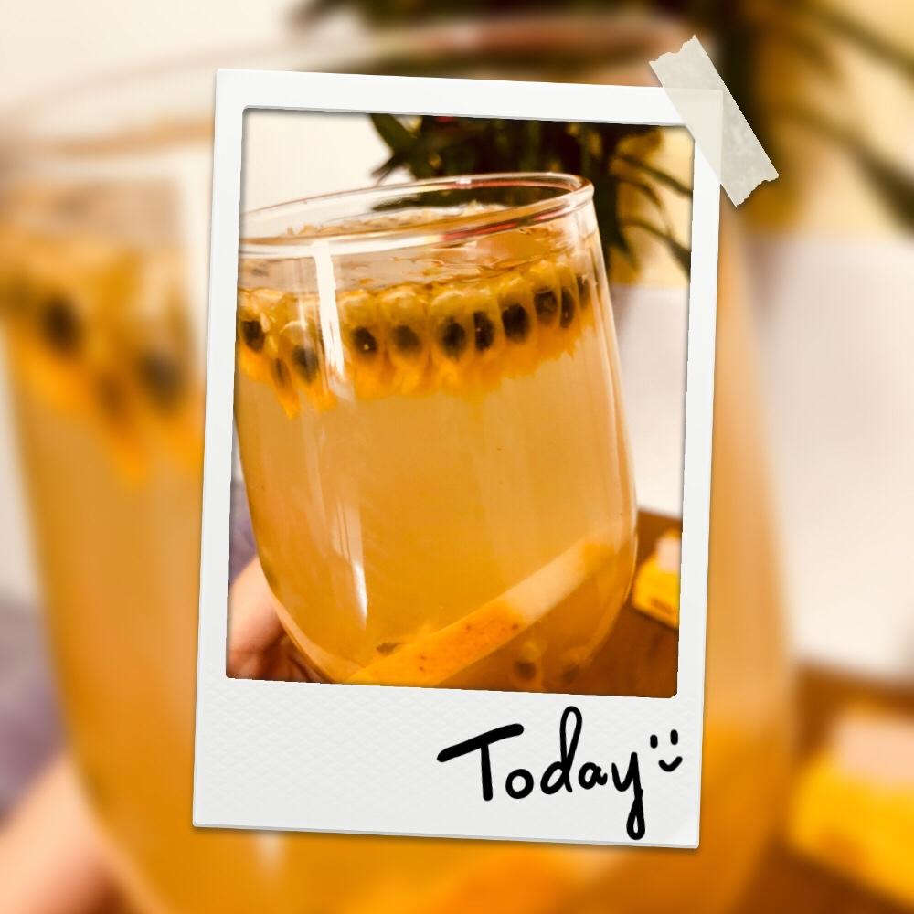 百香果的朴素吃法（百香果汁）