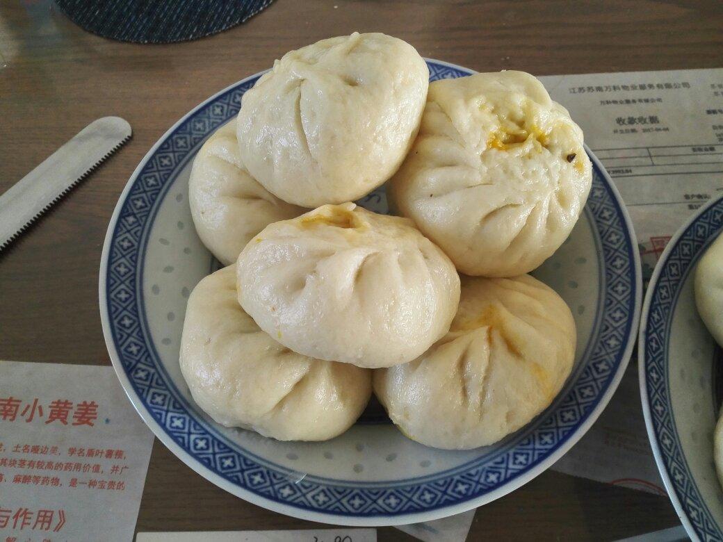 胡萝卜木耳鸡蛋素包子