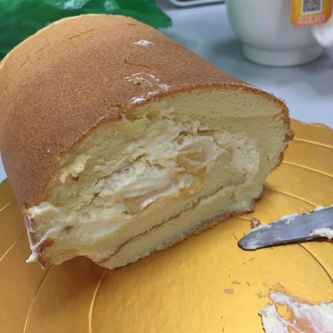 《Tinrry下午茶》教你做基础原味蛋糕卷