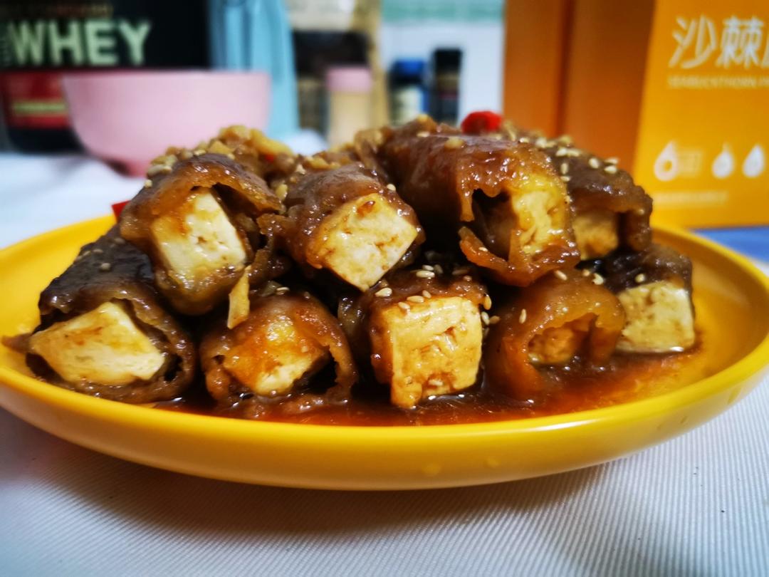 肥牛豆腐卷 | 看着高大上的牛排，竟然是用豆腐做的？！