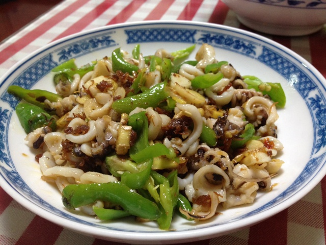 爆炒墨鱼仔